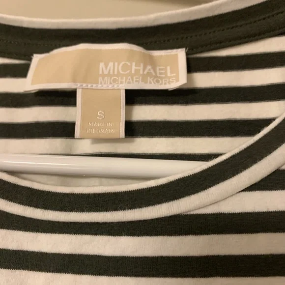 Michael Kors dress - Picture 3 of 4